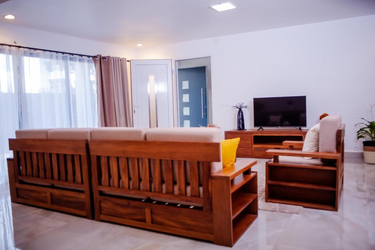 Ampifitia Guest House Antananarivo Eksteriør bilde